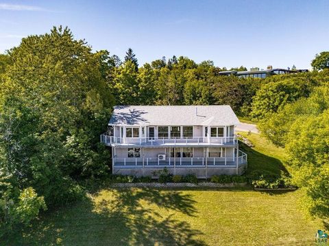 Photo of 1002 Martha Street, Duluth, MN 55805 (MLS # 7097759)