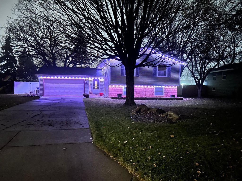 Photo of 191 Muriel Boulevard, West Saint Paul, MN 55118 (MLS # 7015276)