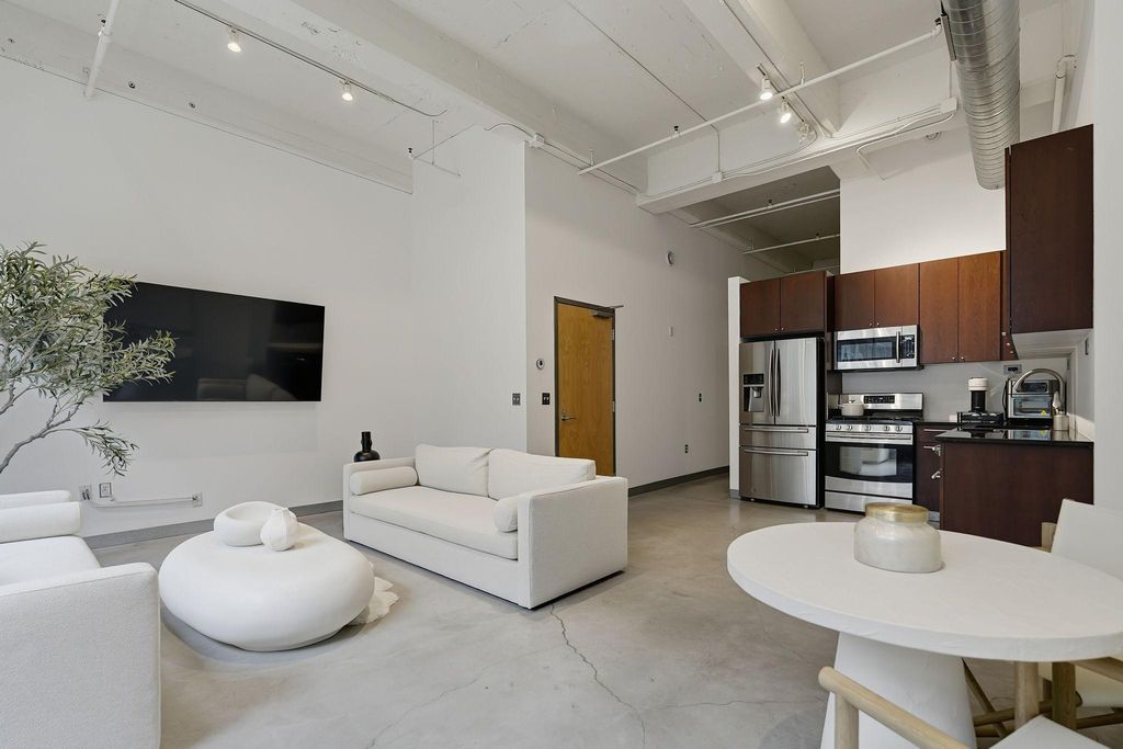 Photo of 700 Washington Avenue N #319, Minneapolis, MN 55401 (MLS # 6821938)