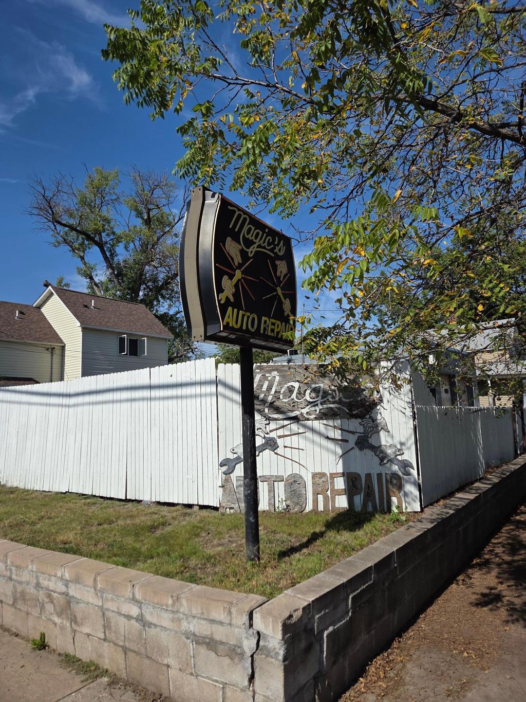 Photo of 237 Richmond Street, Saint Paul, MN 55102 (MLS # 7016337)