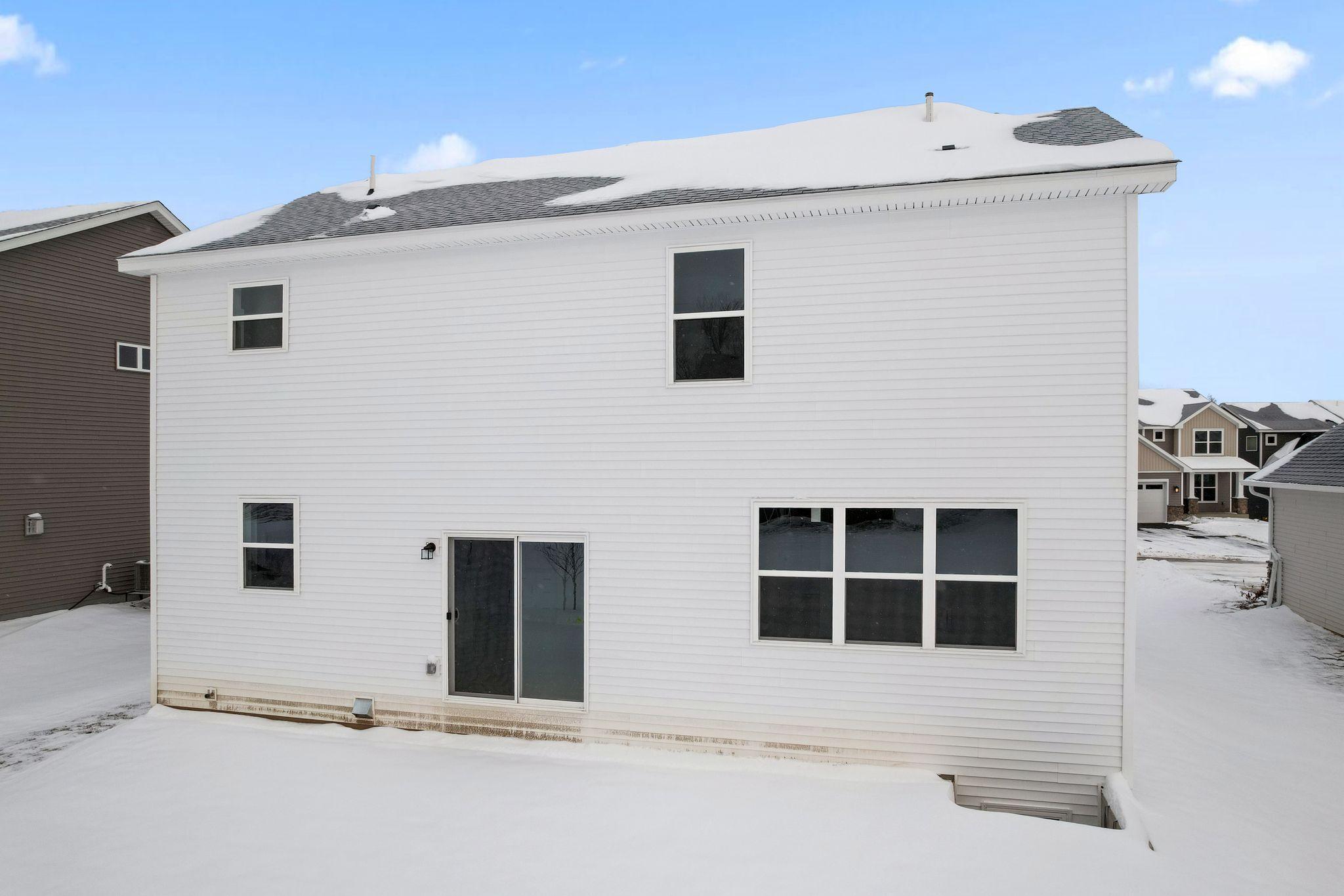 7555 Upper 42nd Street N