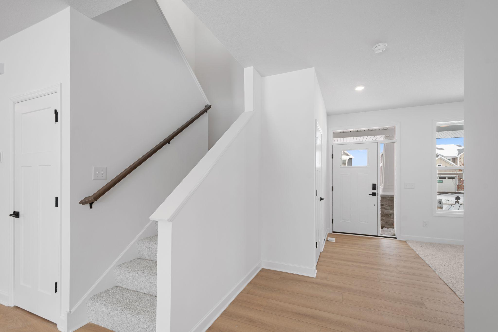 7555 Upper 42nd Street N