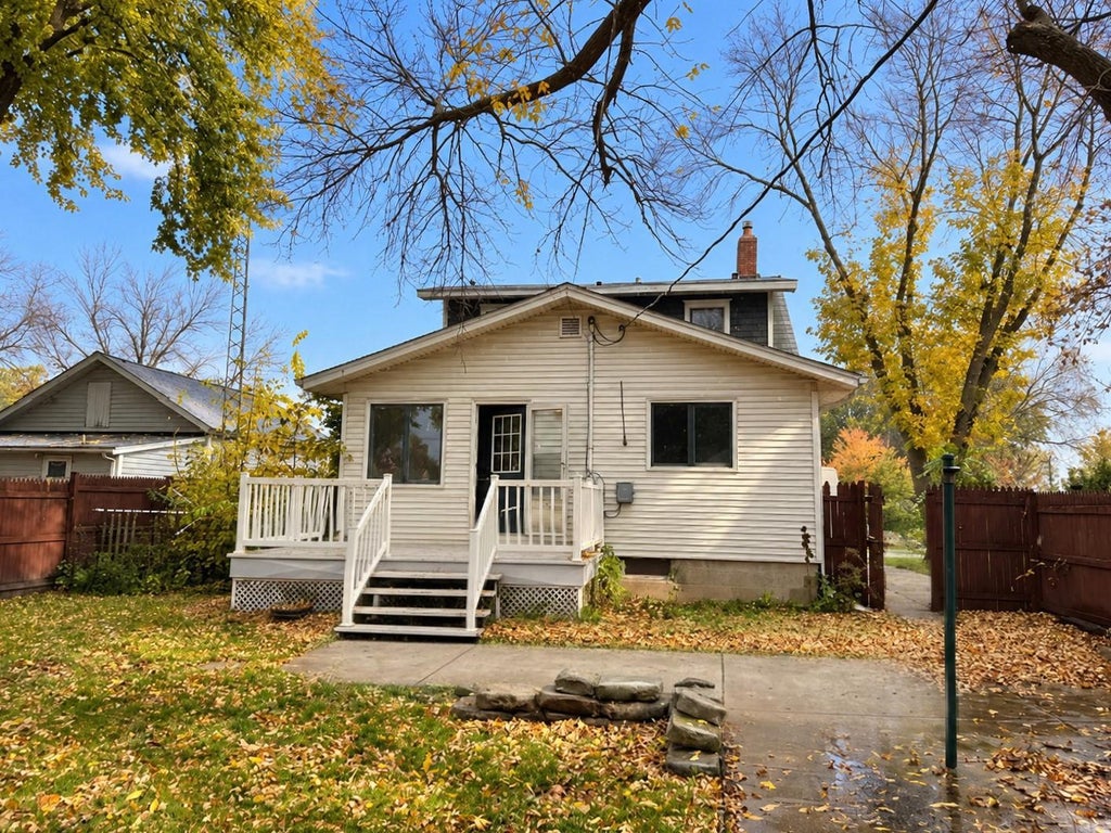 Photo of 219 S 4th Street, Le Sueur, MN 56058 (MLS # 7165871)