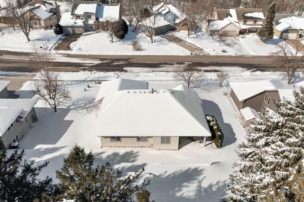 Photo of 6724 Timber Crest Drive, Maple Grove, MN 55311 (MLS # 7035994)