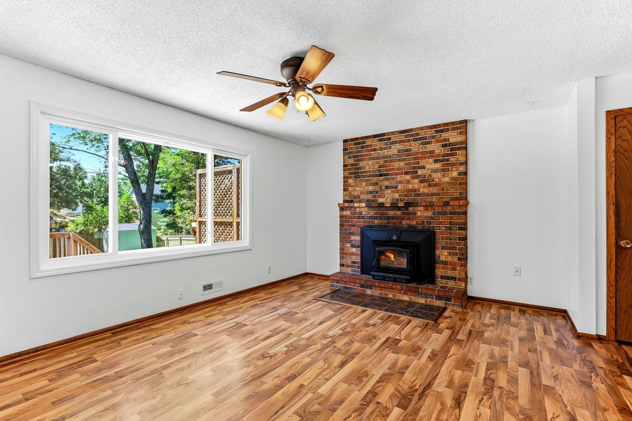 2633 Skyview Court