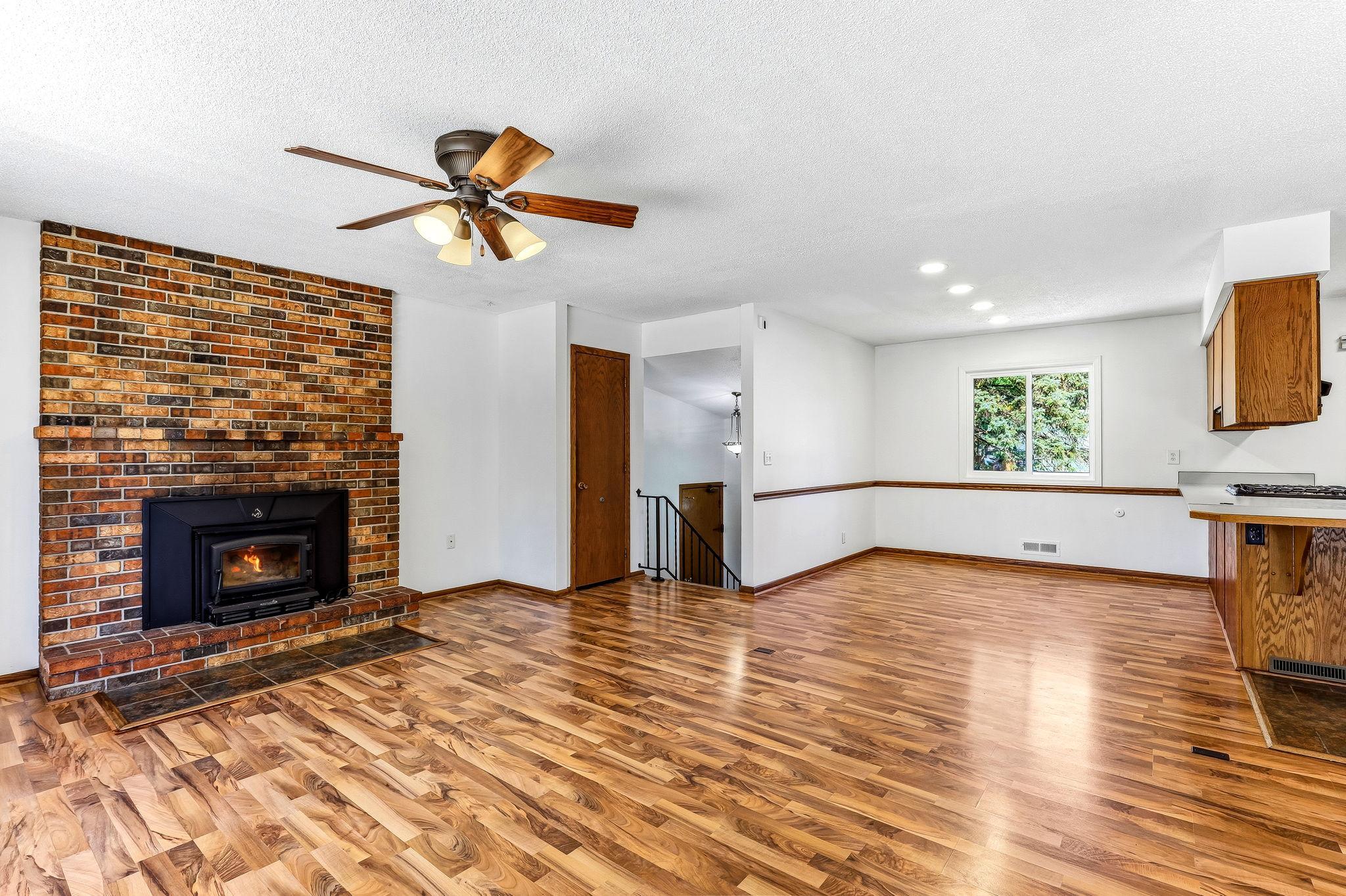 2633 Skyview Court