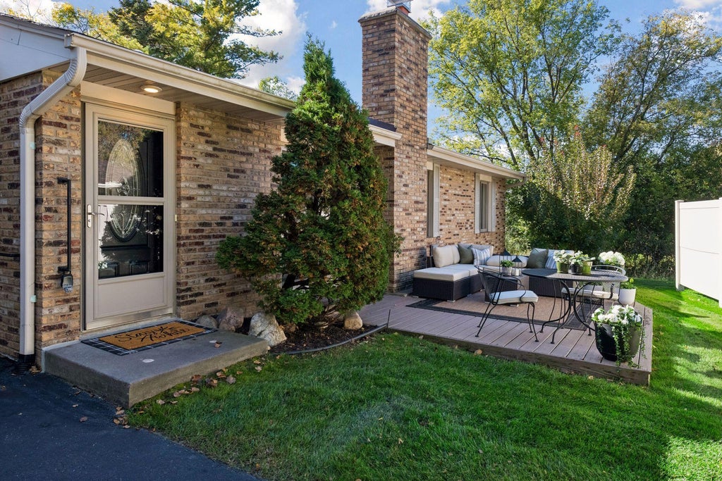 Photo of 4546 Aspenwood Trail, Minnetonka, MN 55345 (MLS # 7155147)