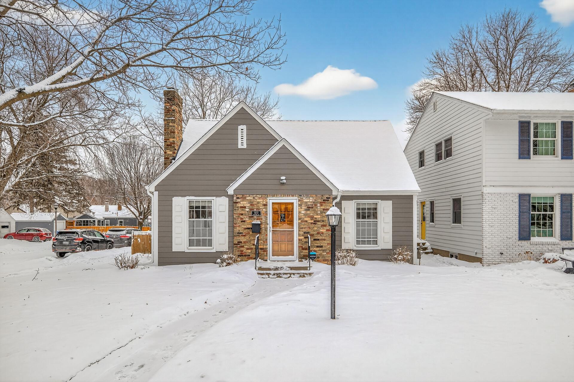 1400 Scheffer Avenue