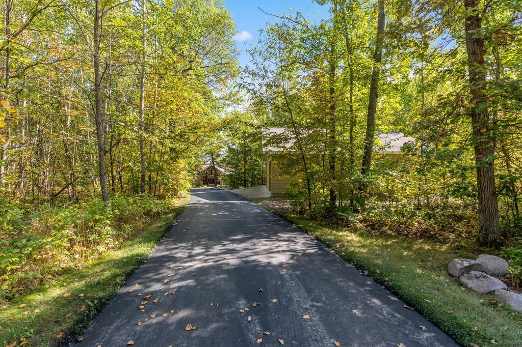 Photo of 17752 Emerald Drive, Emily, MN 56448 (MLS # 7046616)