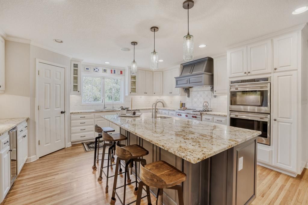 Photo of 65 Interlachen Lane, Excelsior, MN 55331 (MLS # 7062691)