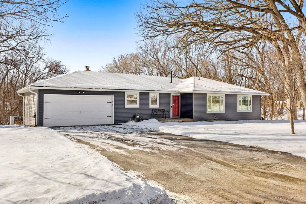 Photo of 16633 Temple Drive N, Minnetonka, MN 55345 (MLS # 7012154)