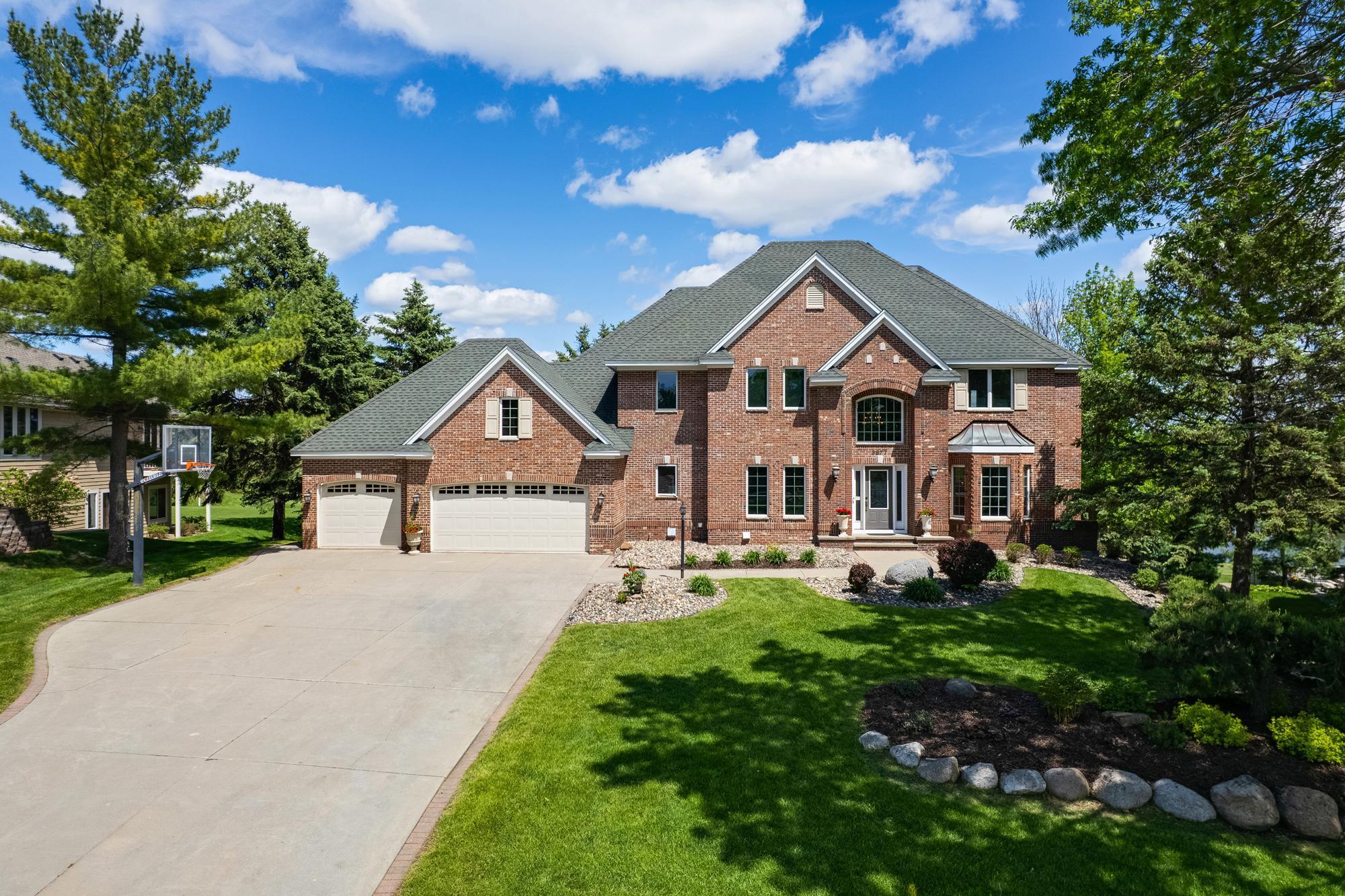 3877 Fairway Drive