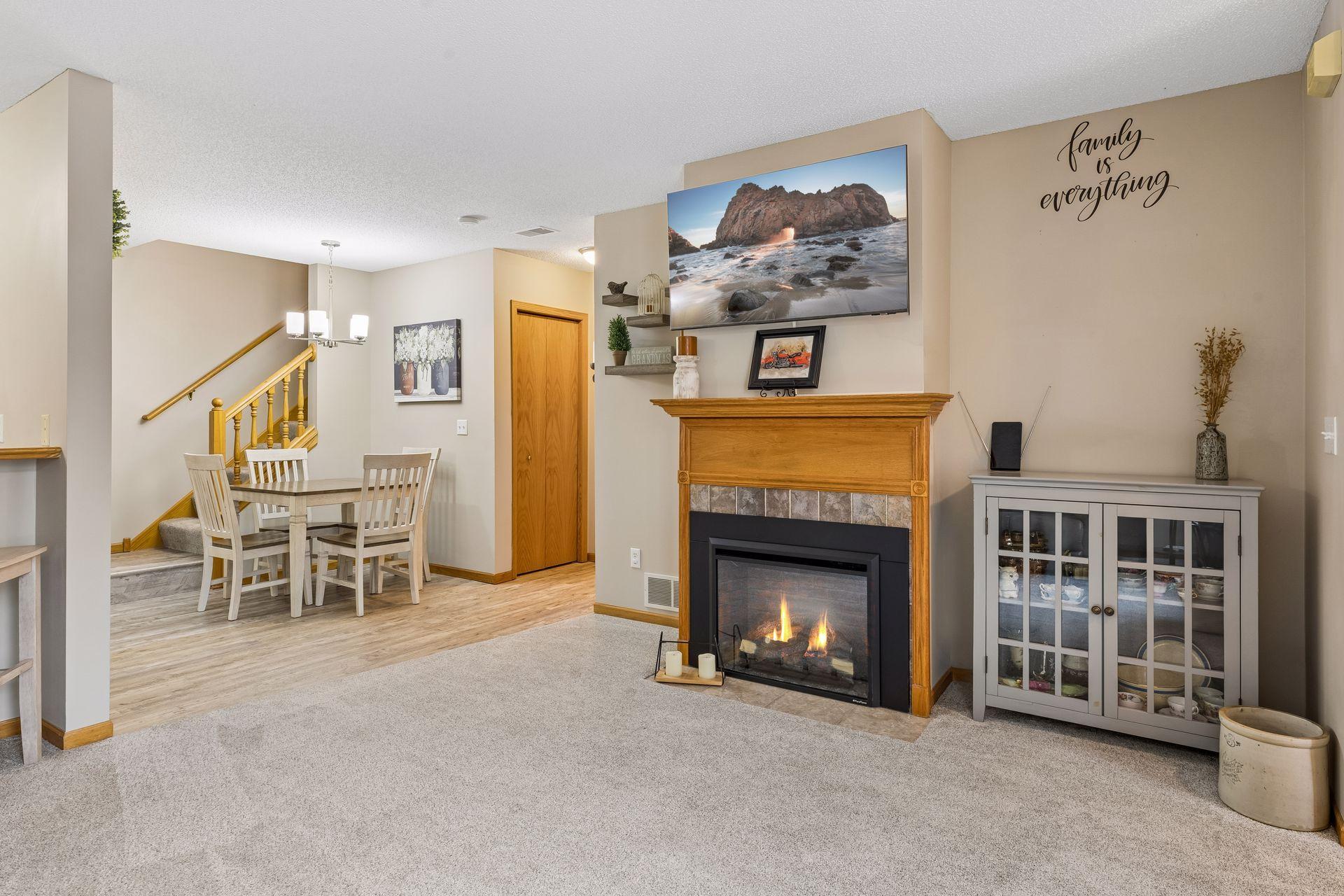 467 Aqua Circle 1015