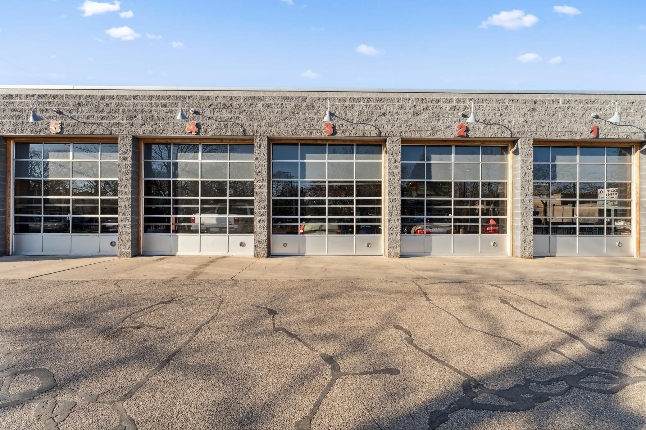 4522 & 4508 E Lake Street