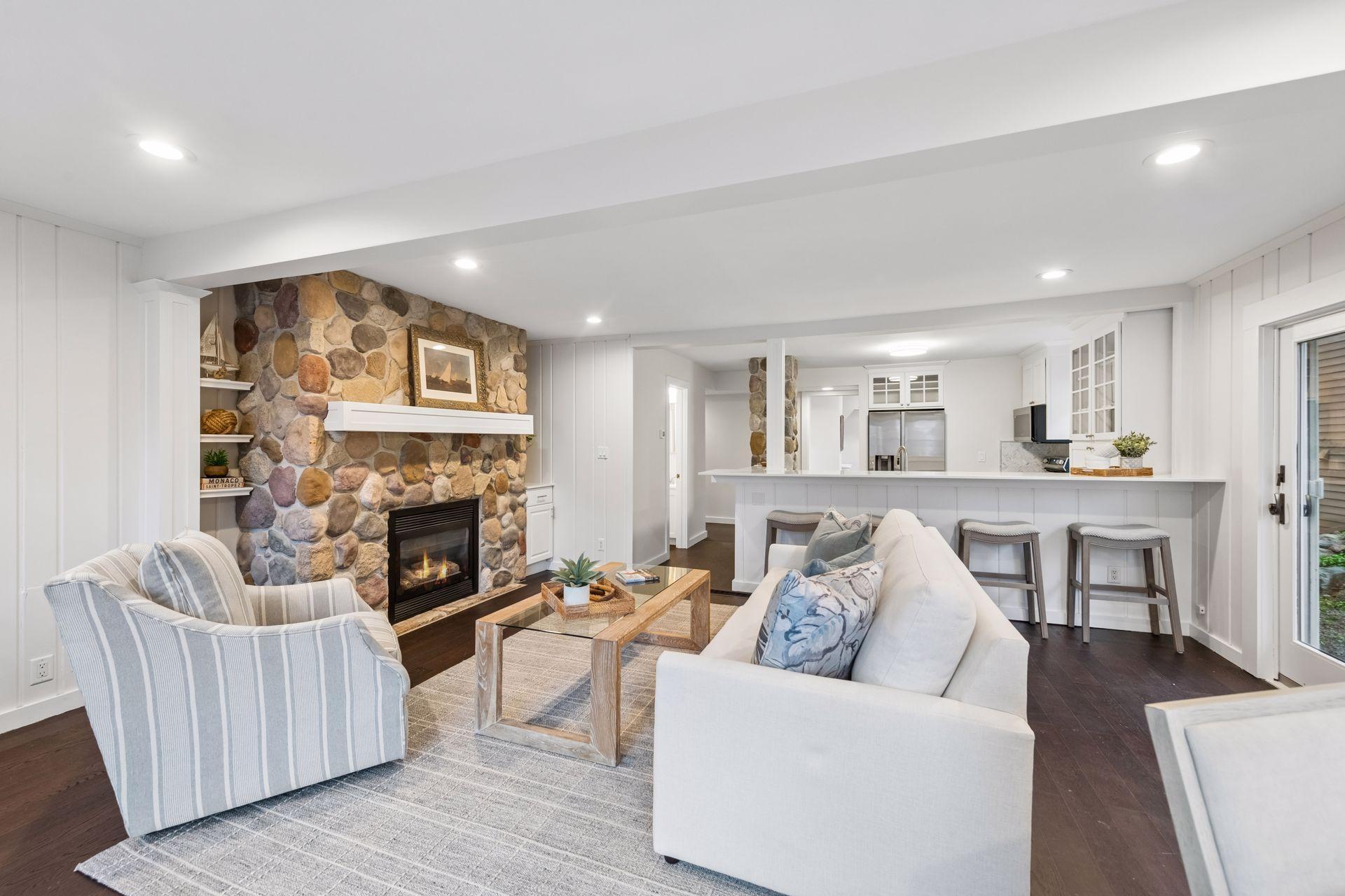 4148 Highwood Road