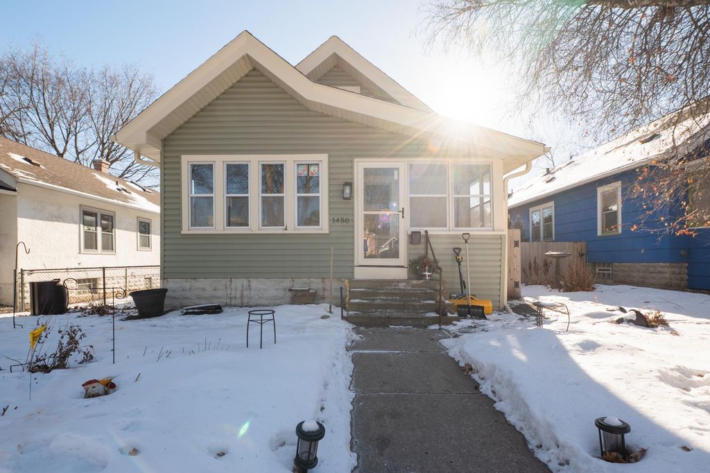Photo of 1450 Juliet Avenue, Saint Paul, MN 55105 (MLS # 6823789)