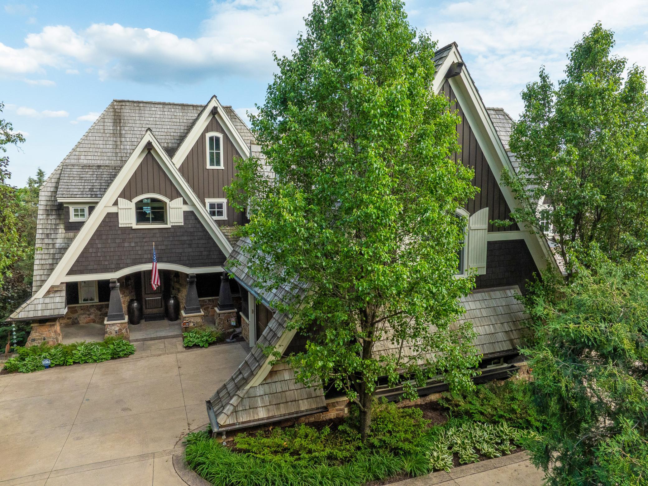 14291 Shady Beach Trail NE