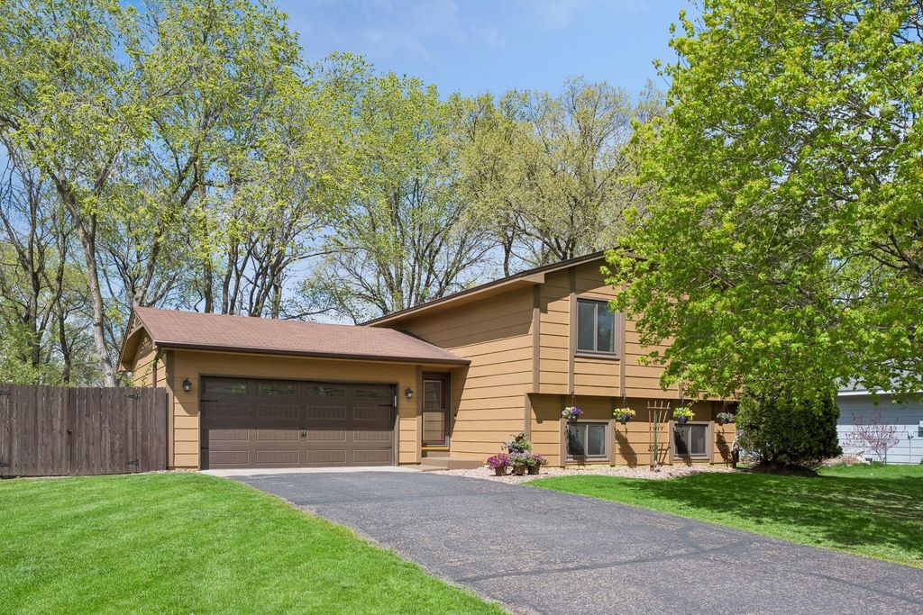 Photo of 202 Elm Creek Road, Champlin, MN 55316 (MLS # 7067671)