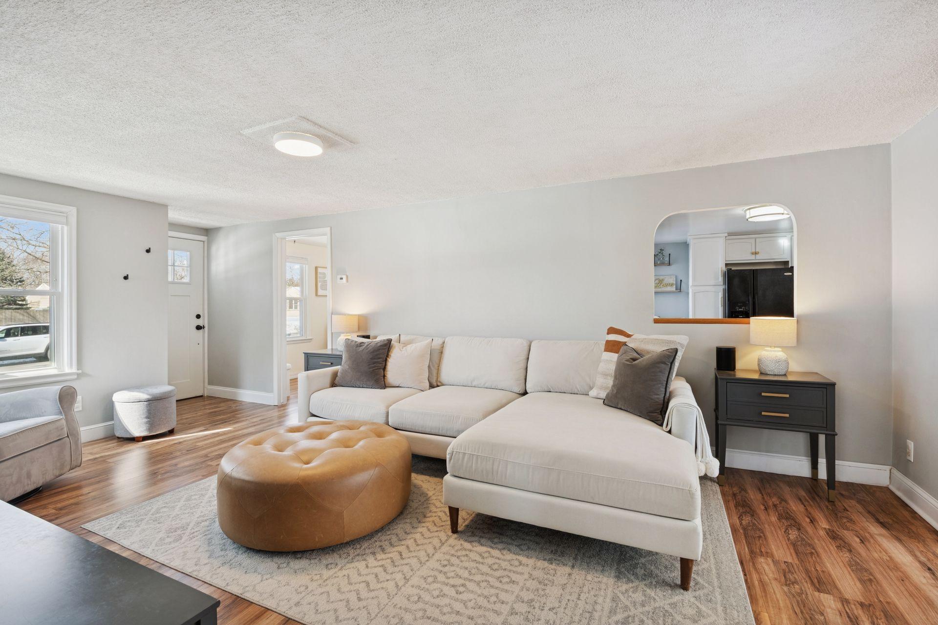 10241 Pleasant Avenue S