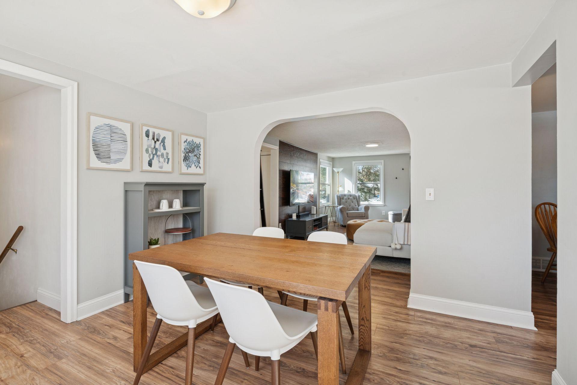 10241 Pleasant Avenue S