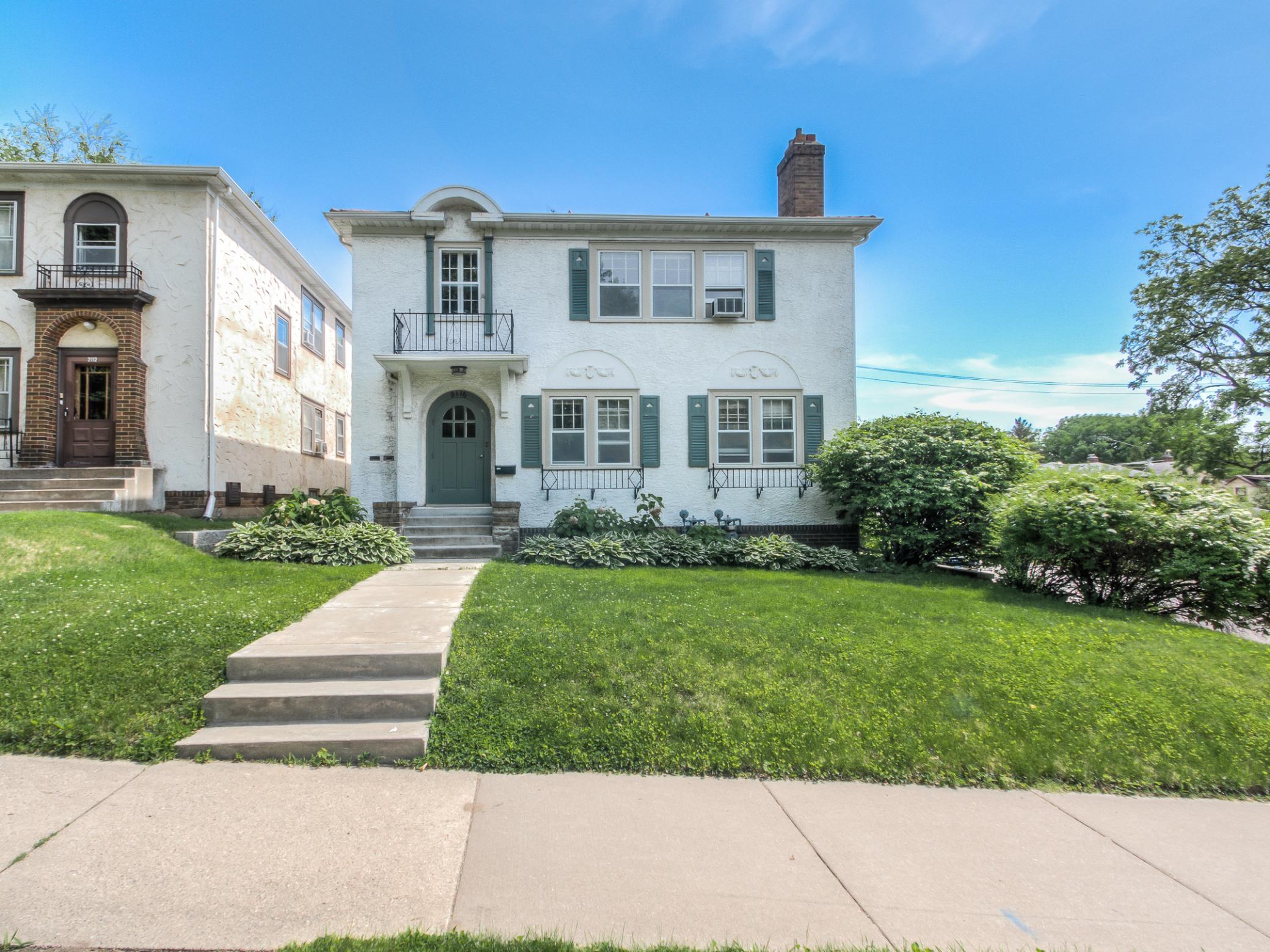 2116 Saint Clair Avenue