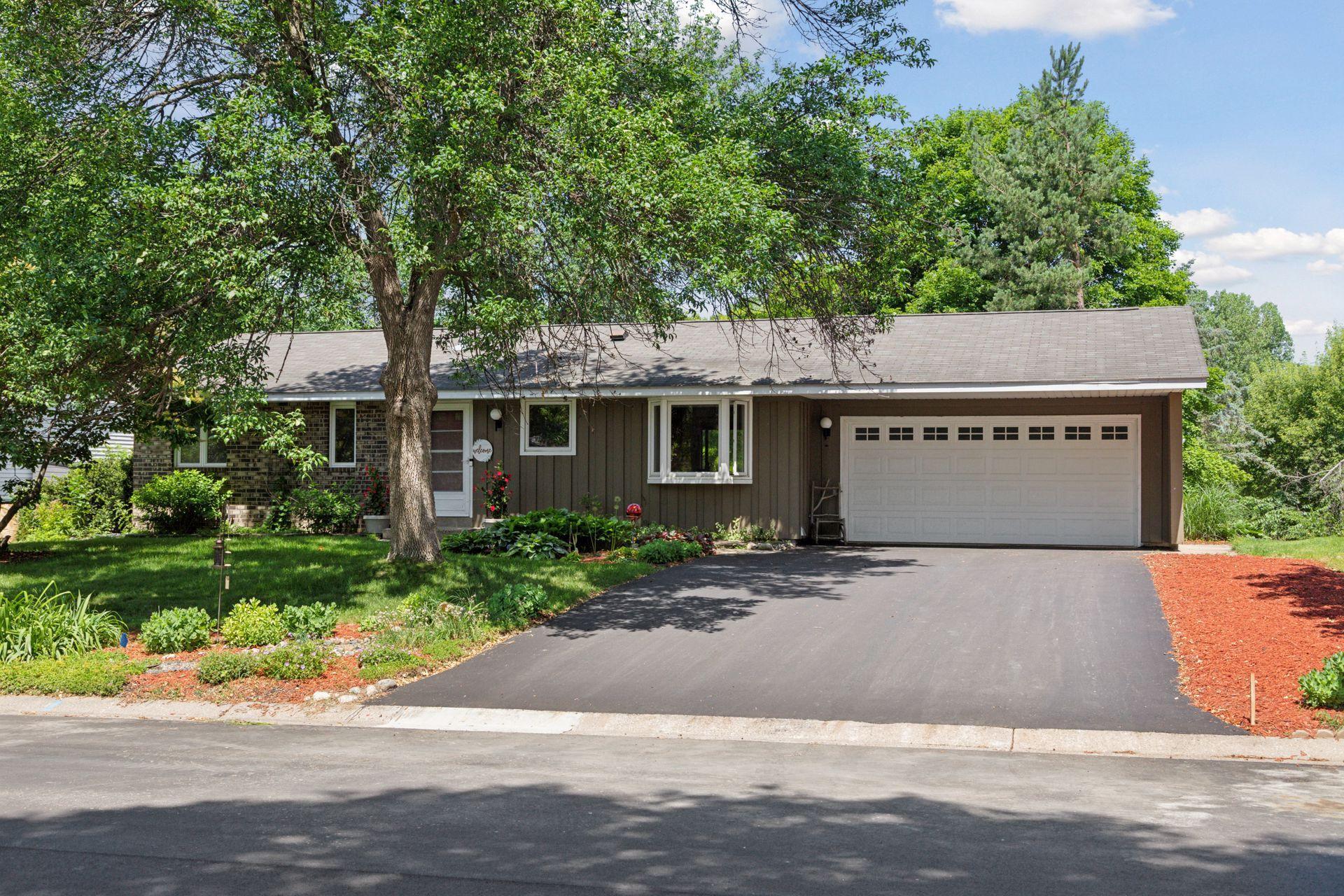 1794 Karis Way
