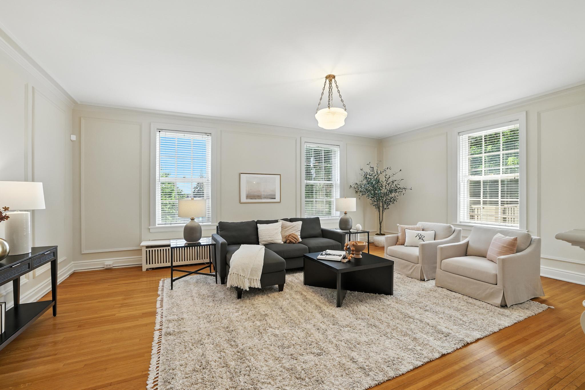 421 Summit Avenue 2