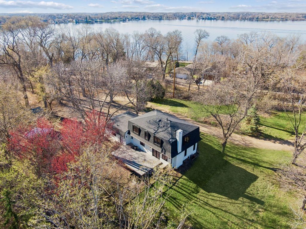 Photo of 3159 Northview Road, Minnetonka Beach, MN 55391 (MLS # 7083412)
