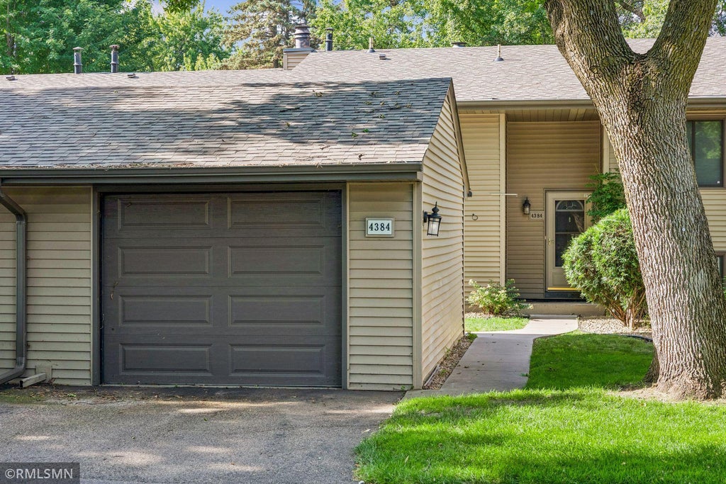 Photo of 4384 Arden View Court, Arden Hills, MN 55112 (MLS # 7114428)