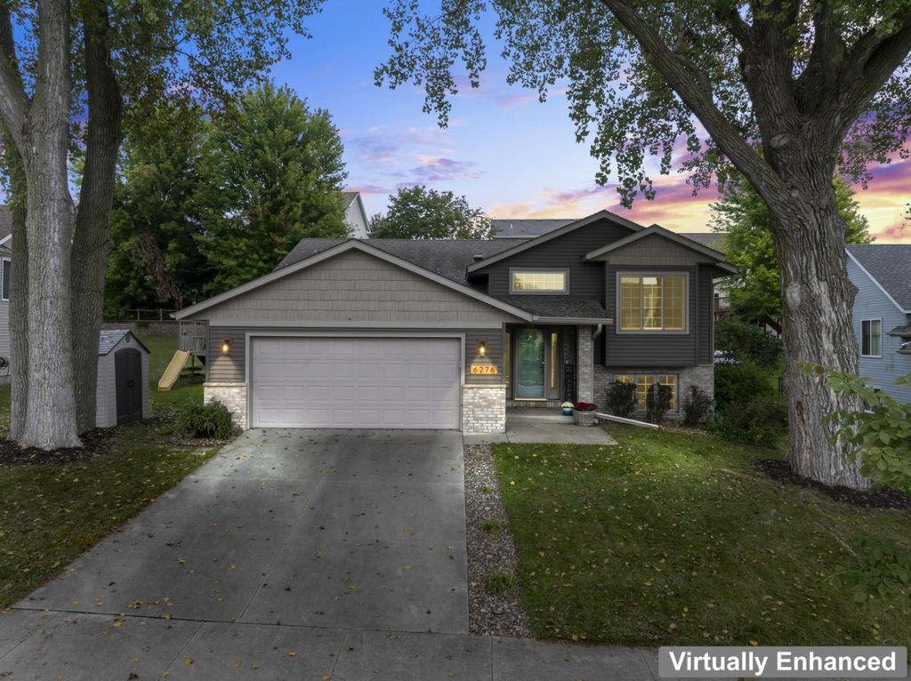 Photo of 6276 Fairway Drive NW, Rochester, MN 55901 (MLS # 6806154)