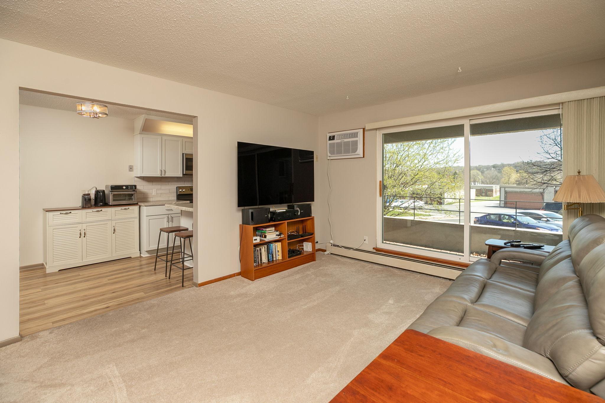 1911 Viking Drive NW 25