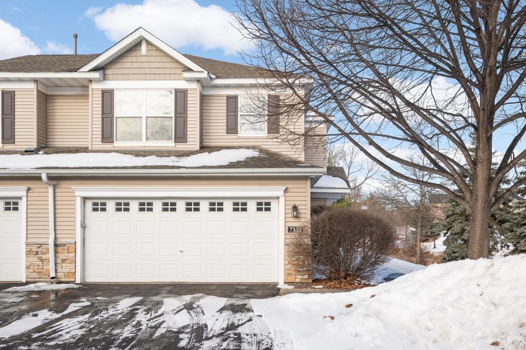 Photo of 7352 Unity Lane N, Brooklyn Park, MN 55443 (MLS # 7004049)