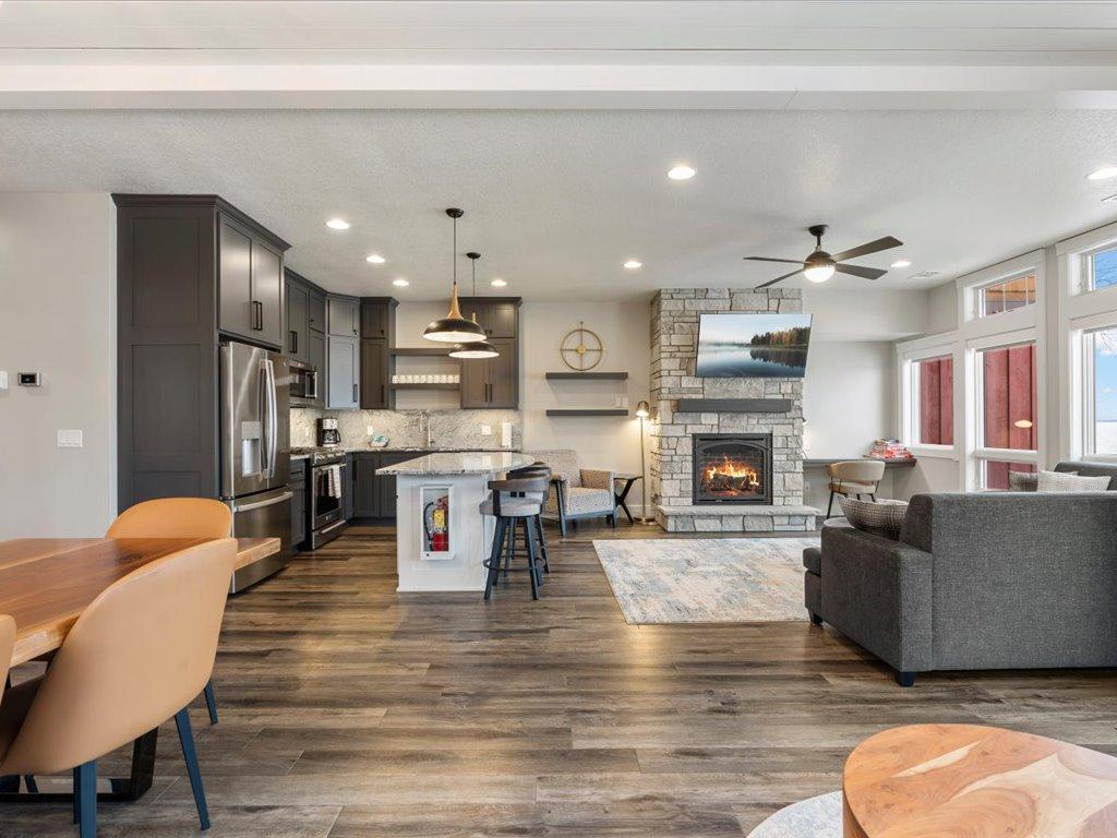 #275 Trapper's Landing Lodge 6906 Beach View Lane NW