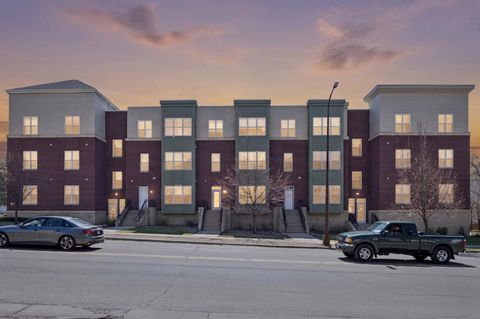 Photo of 1776 Maryland Avenue E #104, Saint Paul, MN 55106 (MLS # 7032390)