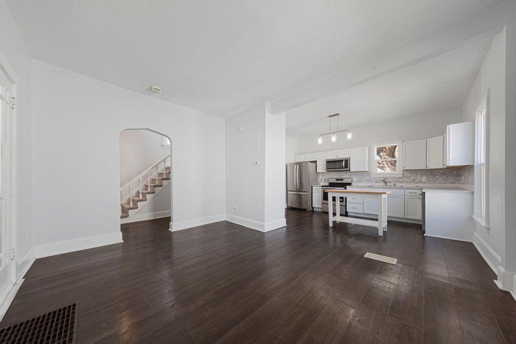 Photo of 108 Florence Street, Mankato, MN 56001 (MLS # 7054447)