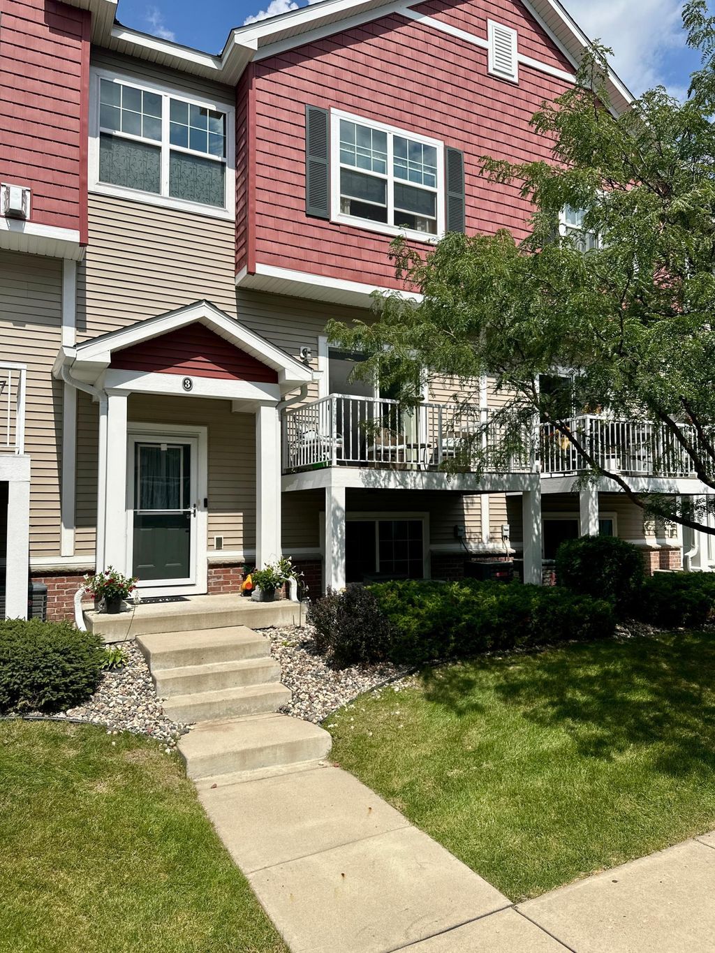 Photo of 1953 Commonwealth Boulevard #3, Chanhassen, MN 55317 (MLS # 6824114)
