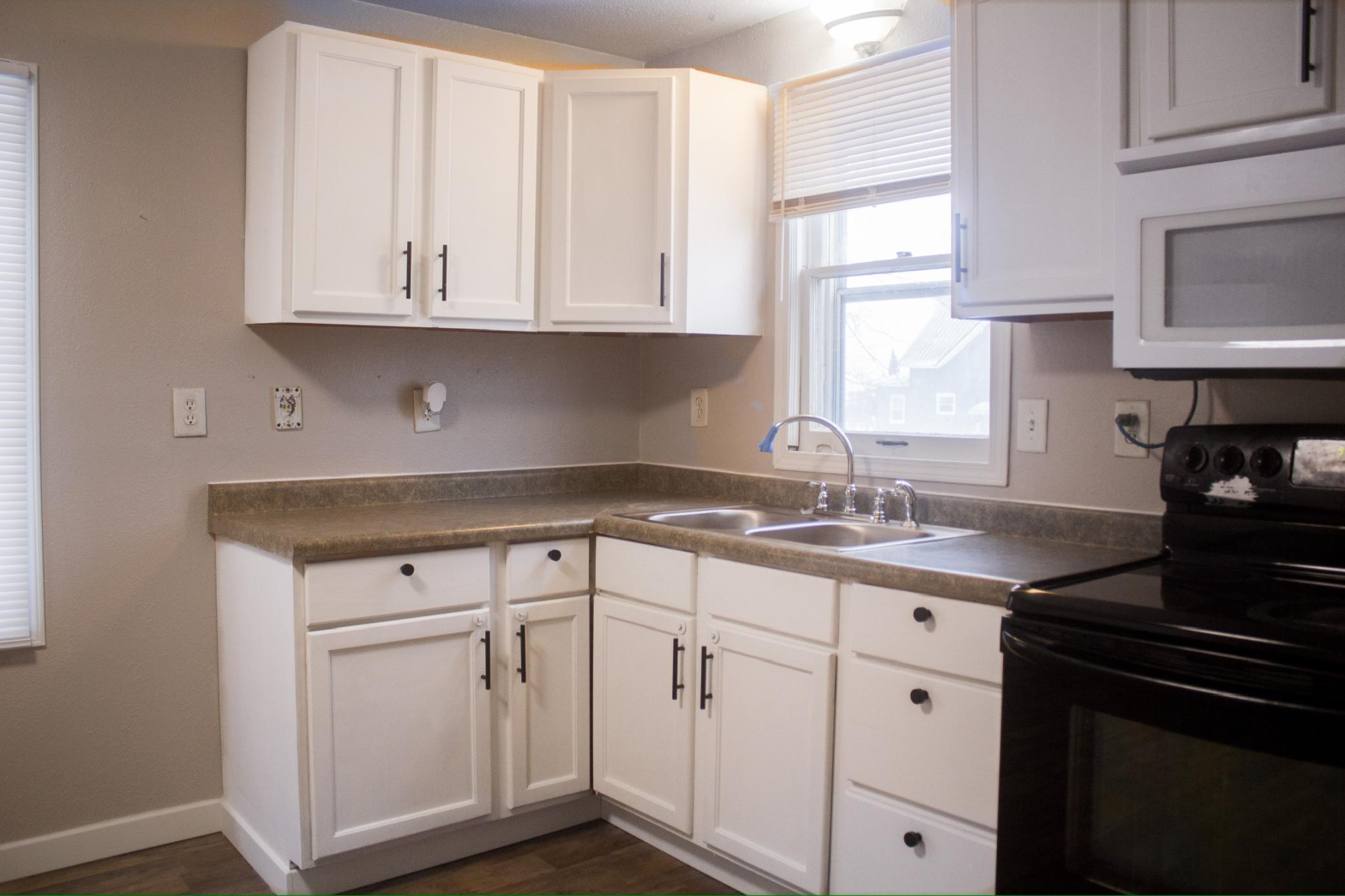 113 1st Street SW