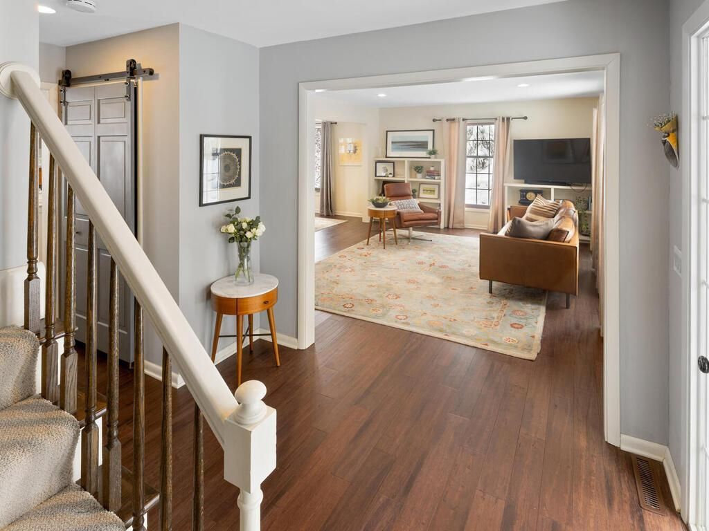 Photo of 14811 Minnehaha Place, Wayzata, MN 55391 (MLS # 7026857)