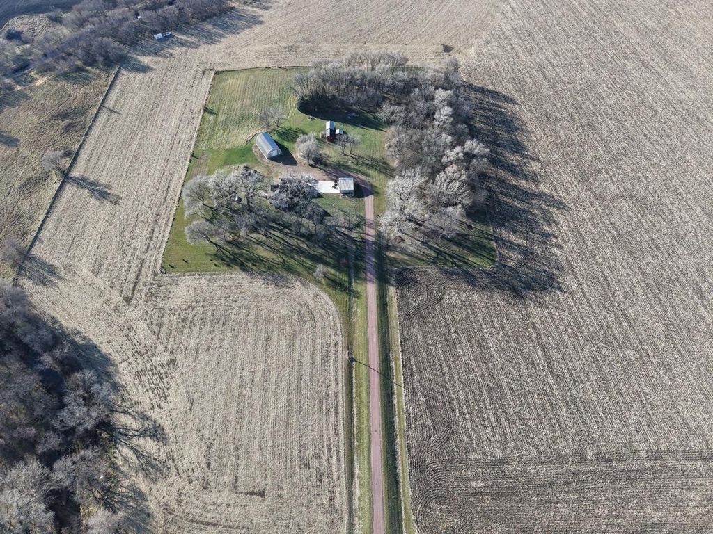 Photo of 11584 County Highway 7, Revere, MN 56166 (MLS # 7008861)