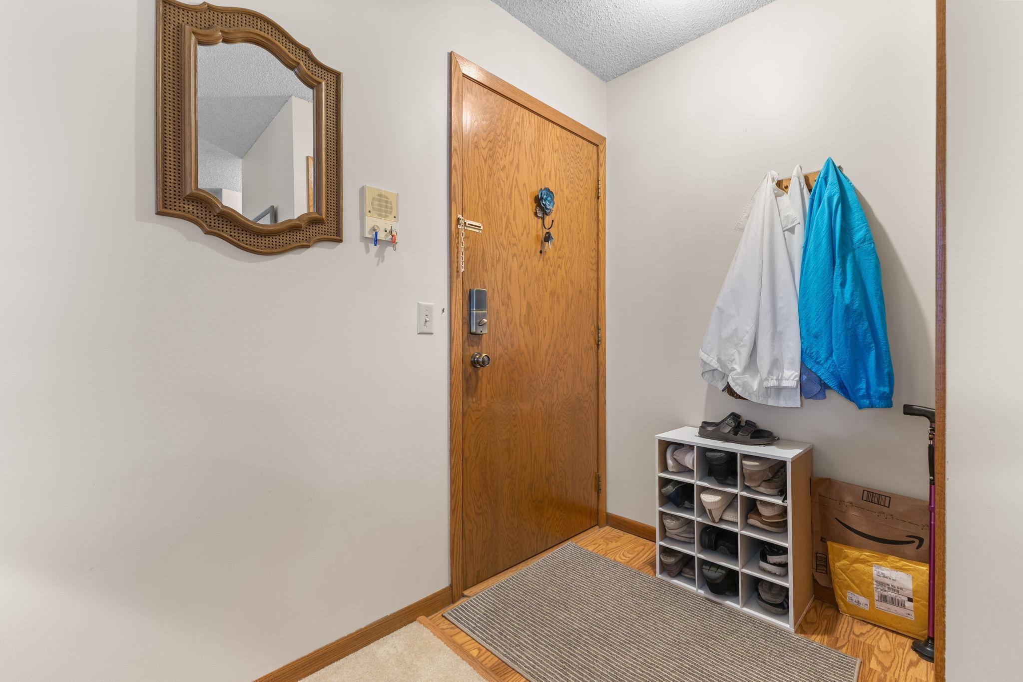 975 Heritage Court E 206