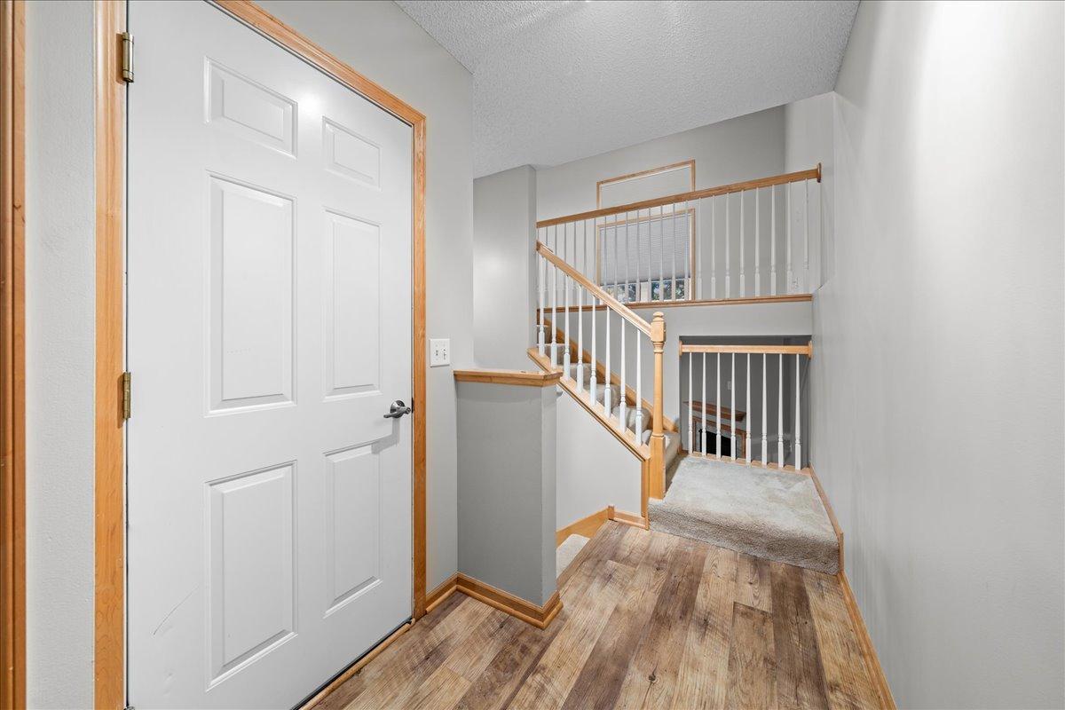 2226 Saint Johns Circle