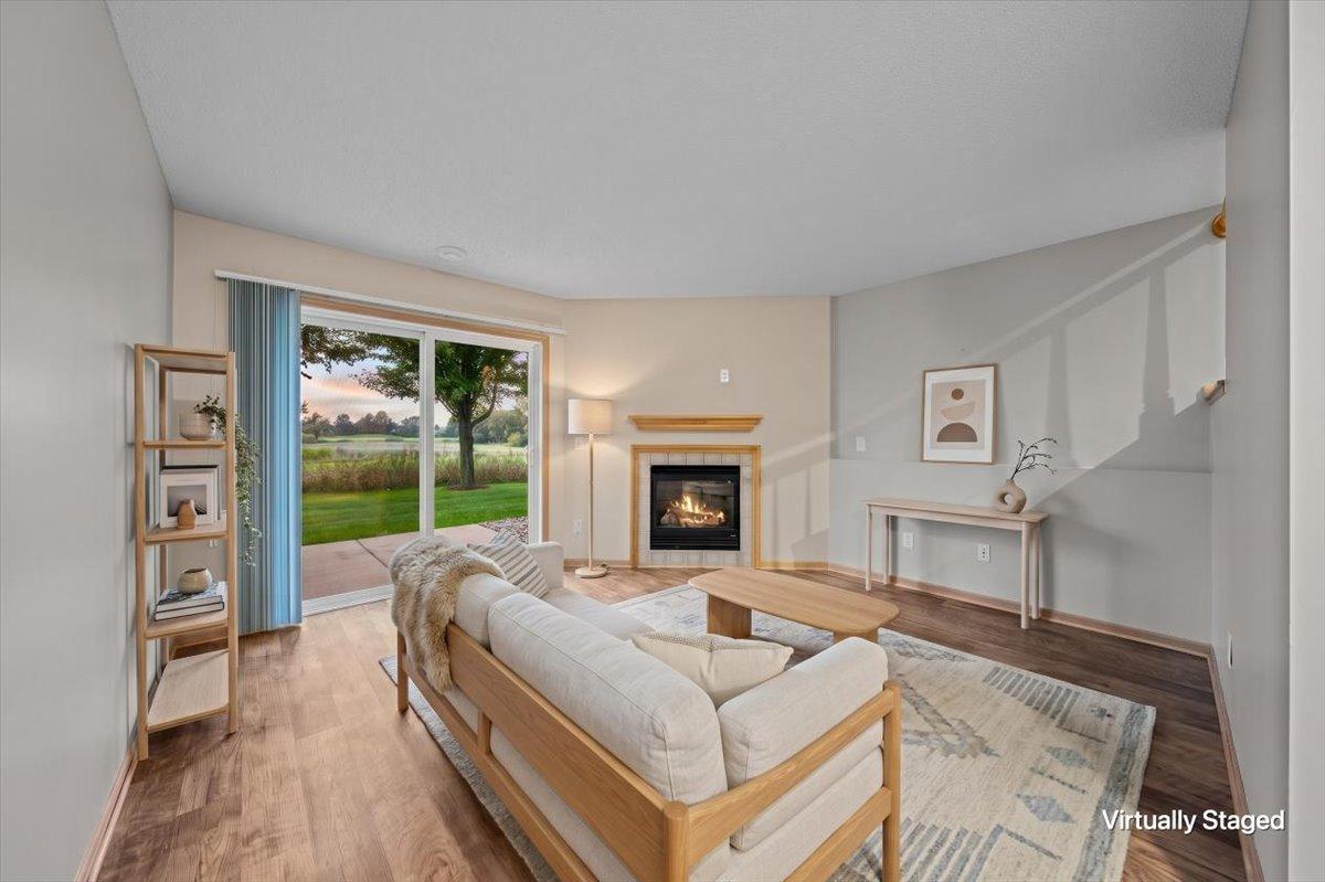 2226 Saint Johns Circle