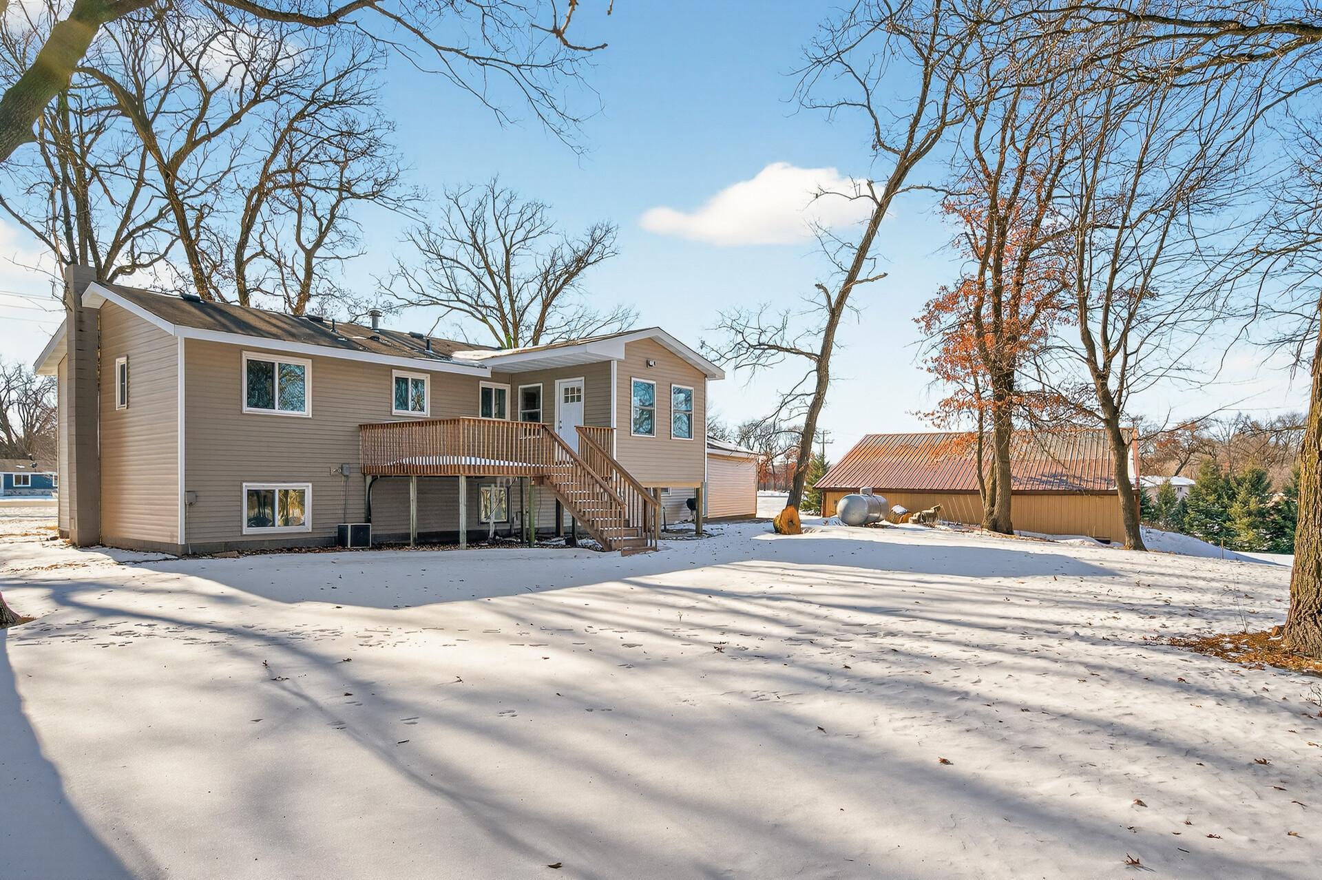 9149 County Road 5 NW