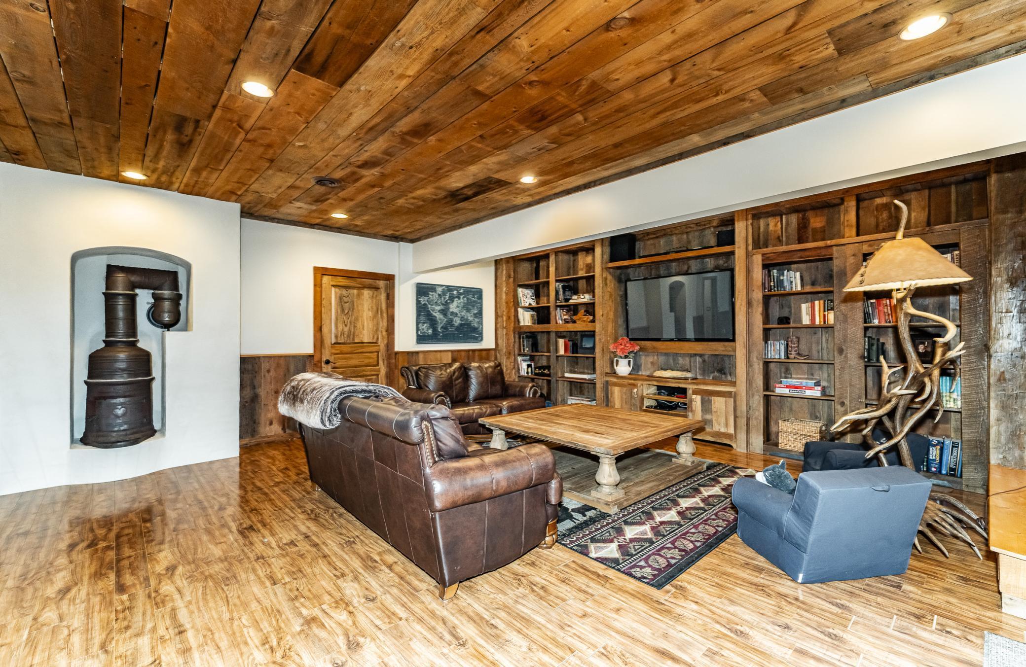 Oronoco, Minnesota, 55960, United States, 4 Bedrooms Bedrooms, ,4 BathroomsBathrooms,Residential,Active,2039043
