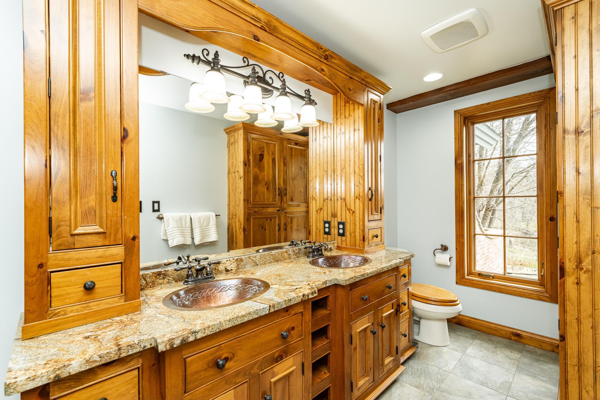 Oronoco, Minnesota, 55960, United States, 4 Bedrooms Bedrooms, ,4 BathroomsBathrooms,Residential,Active,2039043