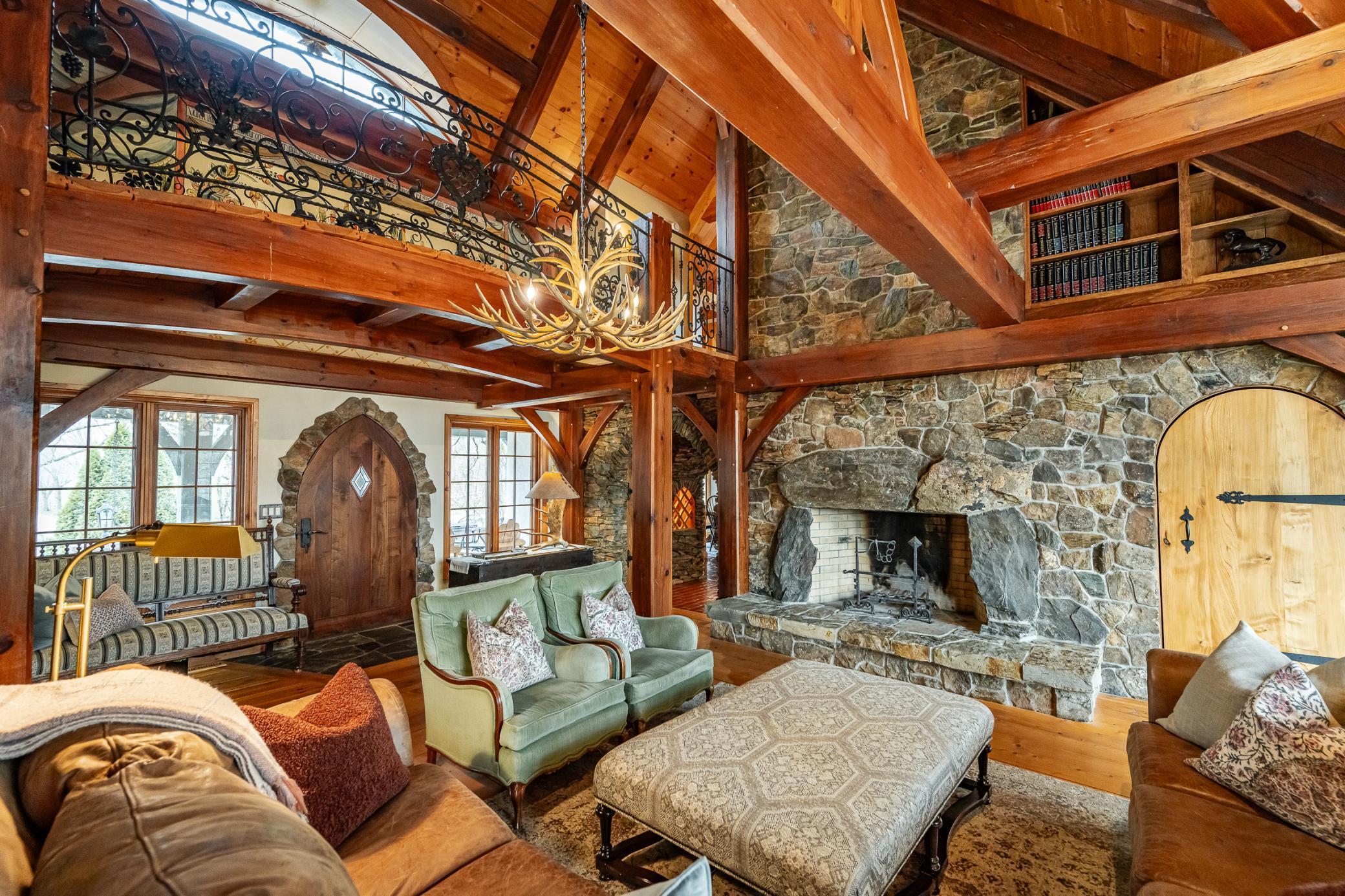 Oronoco, Minnesota, 55960, United States, 4 Bedrooms Bedrooms, ,4 BathroomsBathrooms,Residential,Active,2039043
