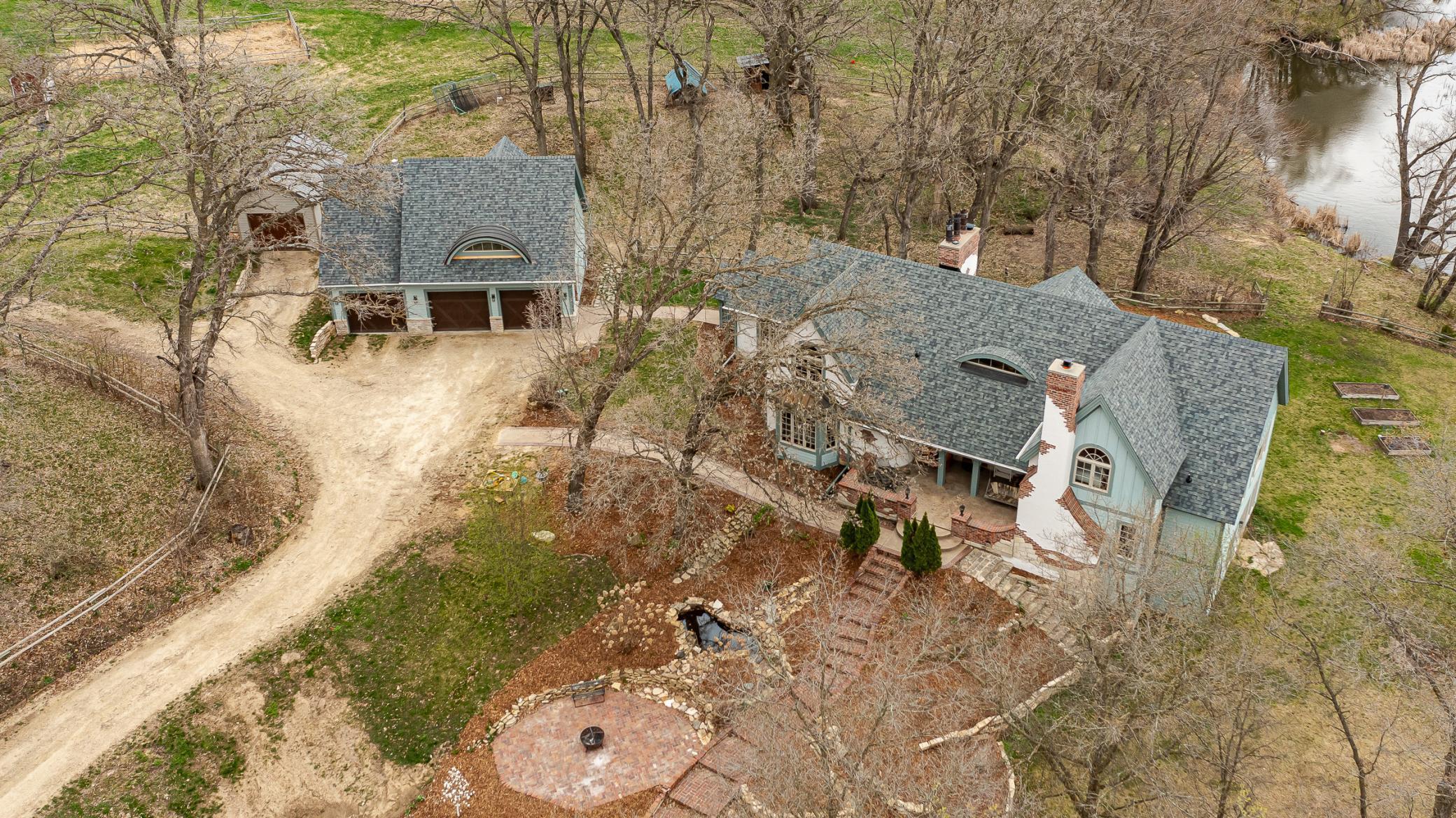Oronoco, Minnesota, 55960, United States, 4 Bedrooms Bedrooms, ,4 BathroomsBathrooms,Residential,Active,2039043