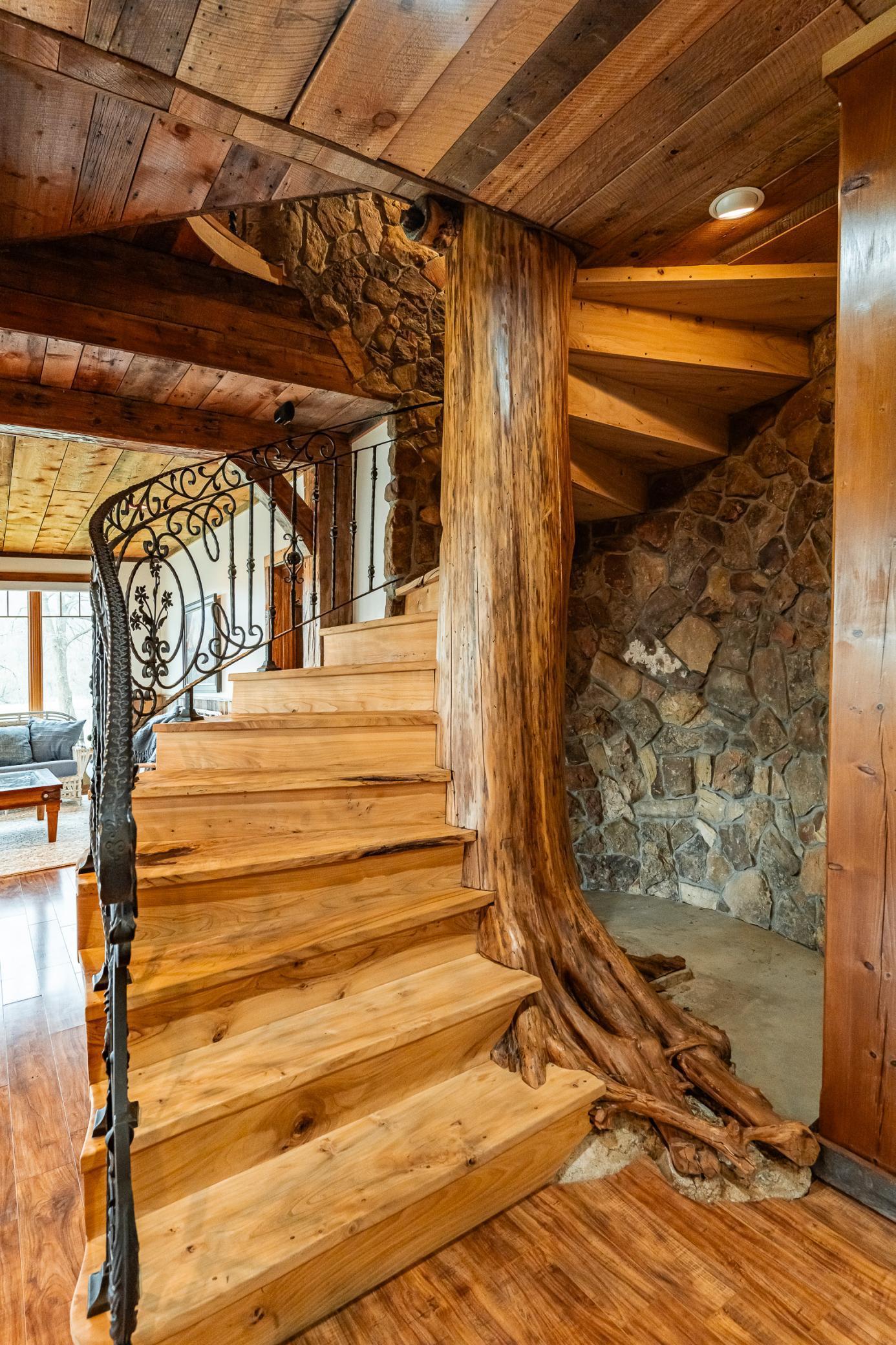 Oronoco, Minnesota, 55960, United States, 4 Bedrooms Bedrooms, ,4 BathroomsBathrooms,Residential,Active,2039043