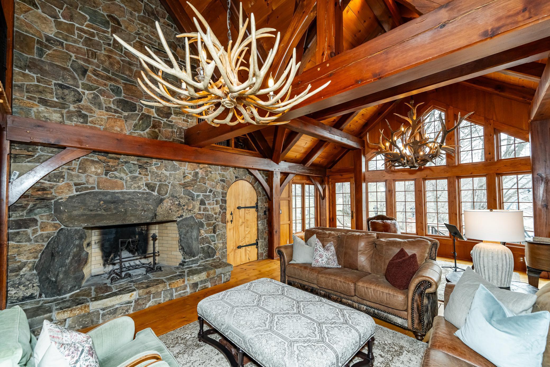 Oronoco, Minnesota, 55960, United States, 4 Bedrooms Bedrooms, ,4 BathroomsBathrooms,Residential,Active,2039043