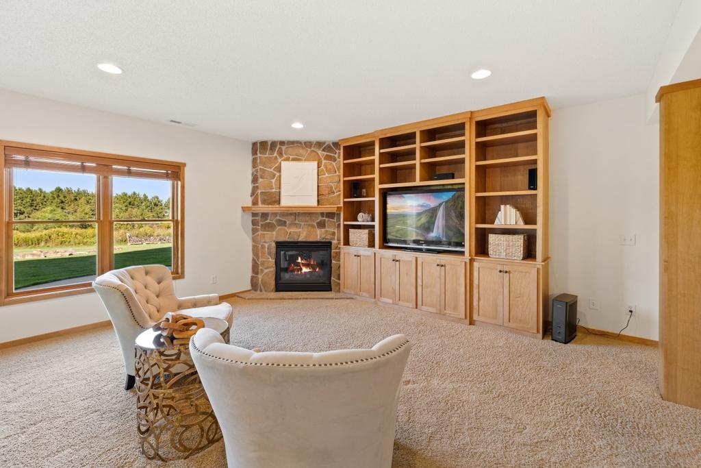 1521 15th Street Court N